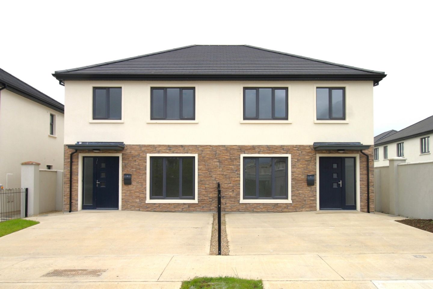 3-Bed, Semi-Detached (114 Sq M), Cois Dara, Tullow Road, Carlow, Carlow Town
