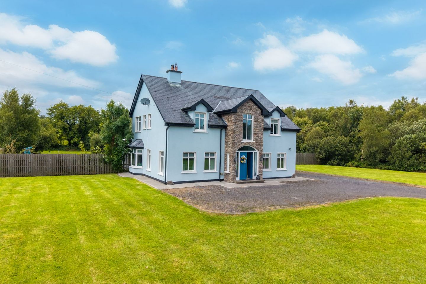 Crofton Park, Ballina, Ballina, Co. Mayo, F26D8K1