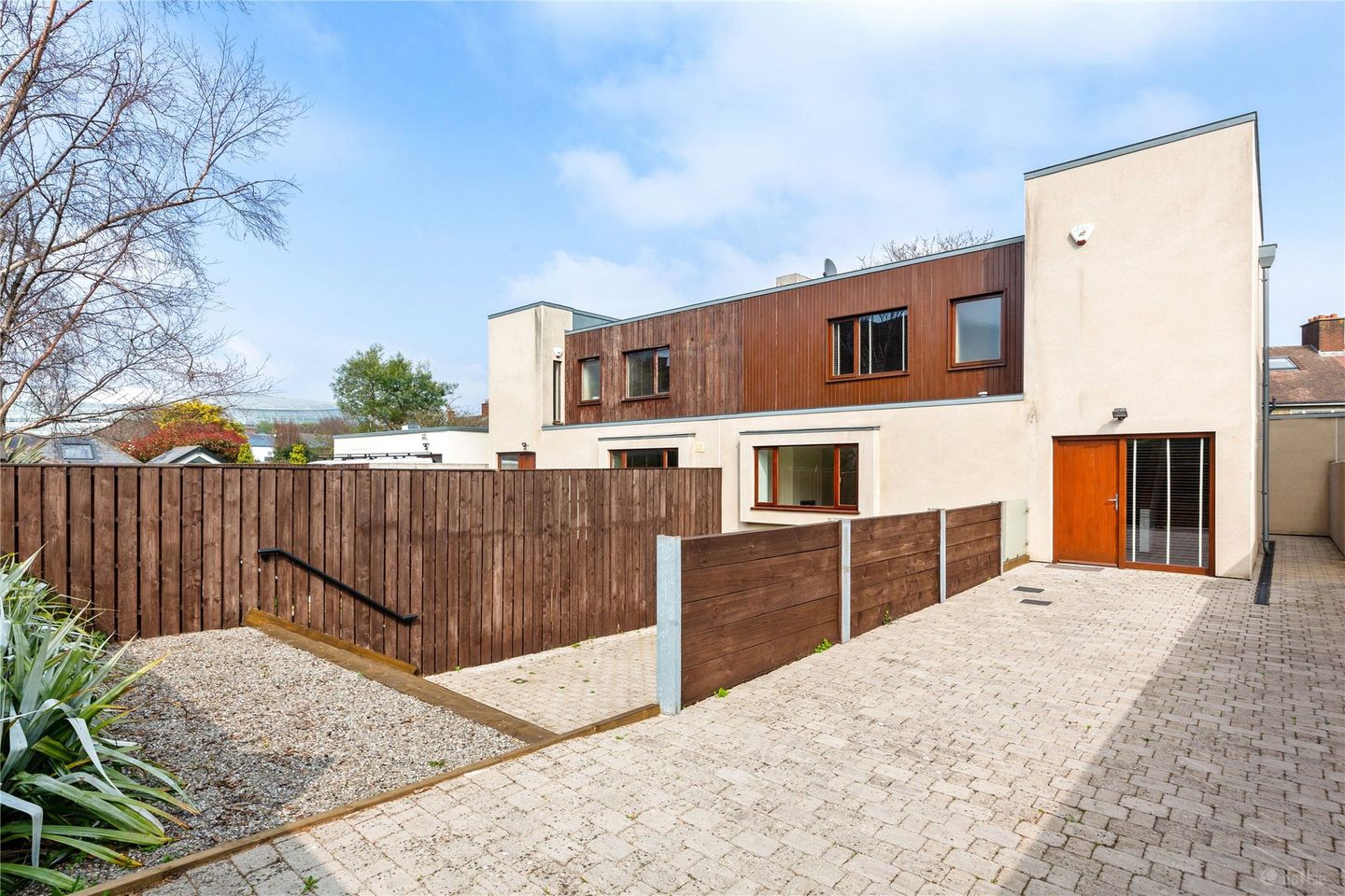 15 Railway Cottages, Sandymount, Dublin 4, D04R6K3