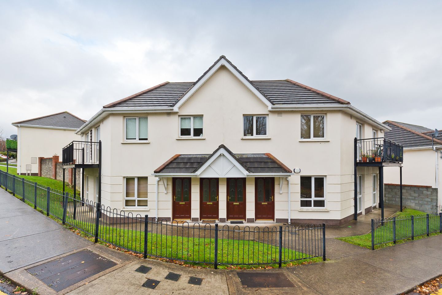 4 Cruagh Rise, Stepaside, Dublin 18