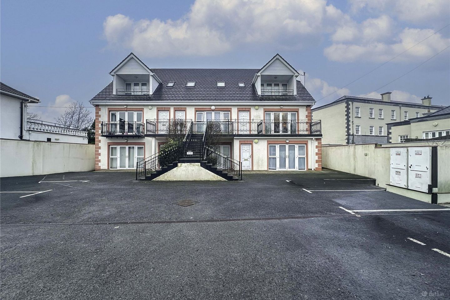 5 Cill Tullaigh House, 115 Upper Newcastle, Newcastle, Galway, H91X5R6