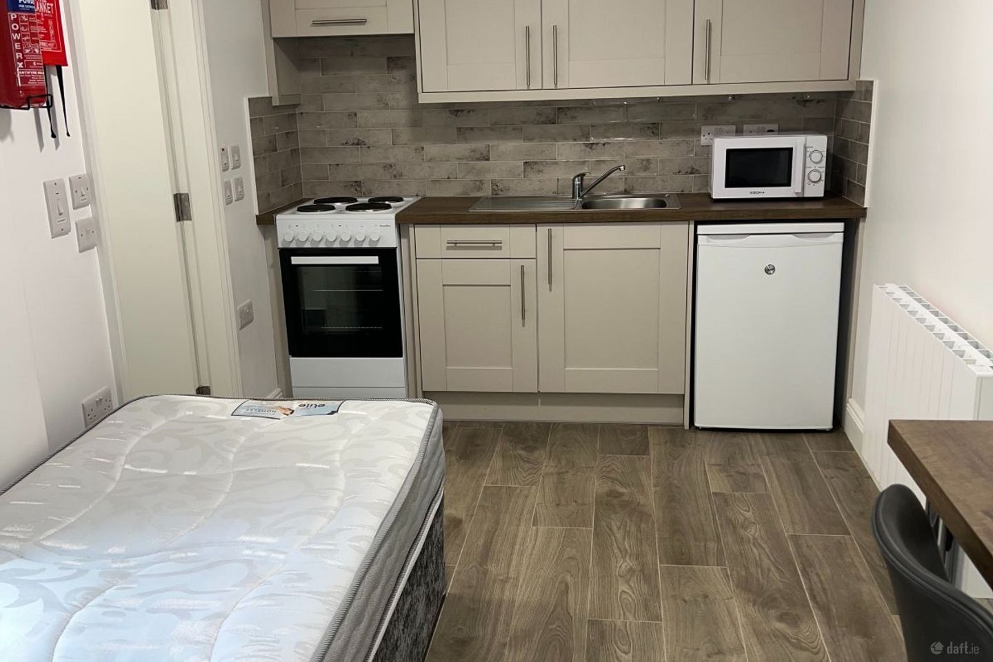 Apartment 2, 3 Charlemont Terrace, Wellington Road, St. Lukes, Co. Cork