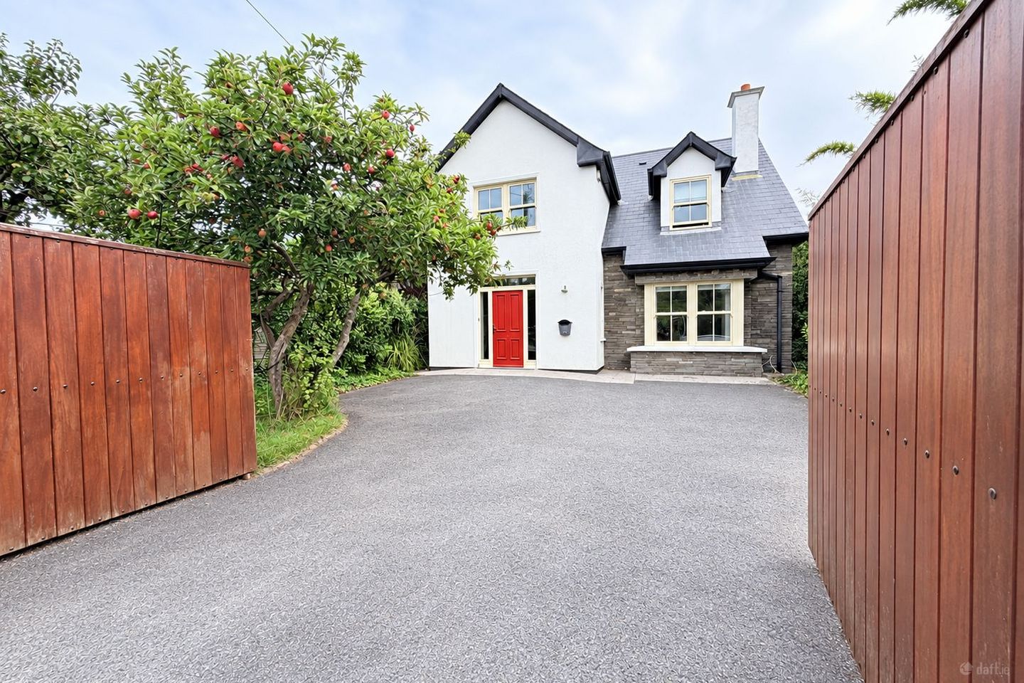 Applewood, Croaghta Park, Glasheen, Co. Cork, T12P2FA