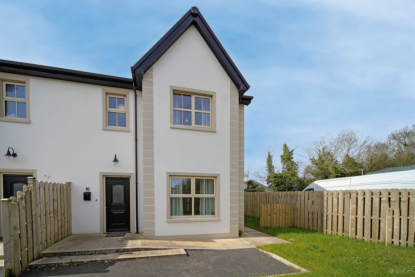 10 Cluain Airne, Glebe, Letterkenny, Co. Donegal, F92T10D
