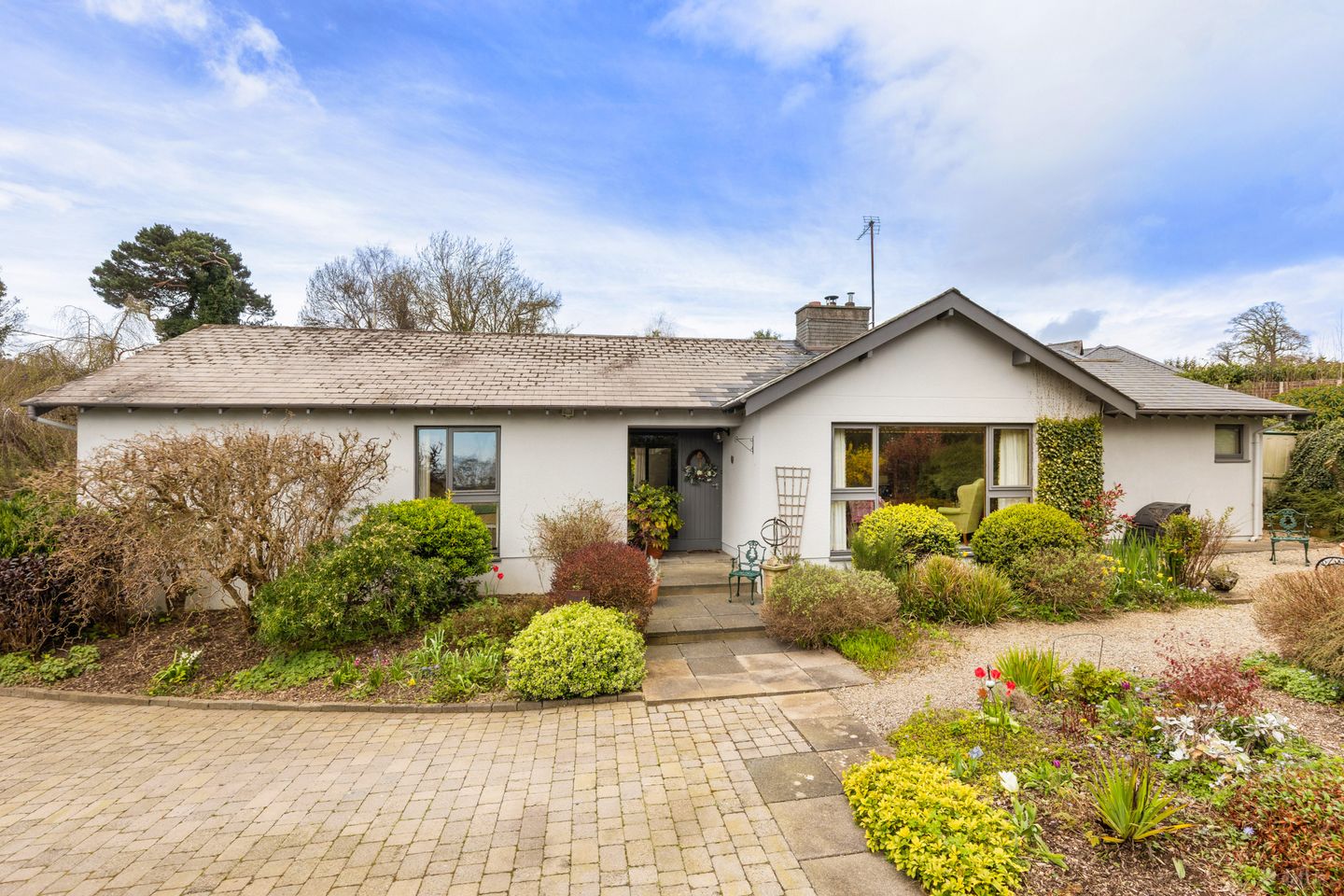 Fernsea, Ferndale Road, Rathmichael, Dublin 18., D18YX30