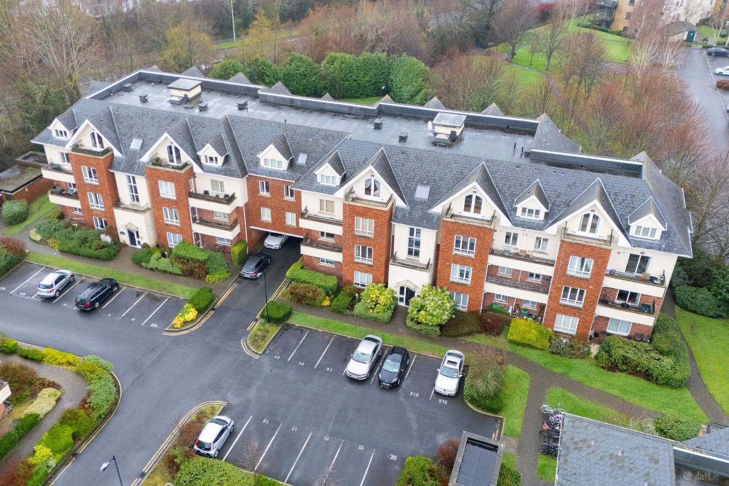 38 Ballintyre Grove, Ballinteer, Dublin 16, D16D869