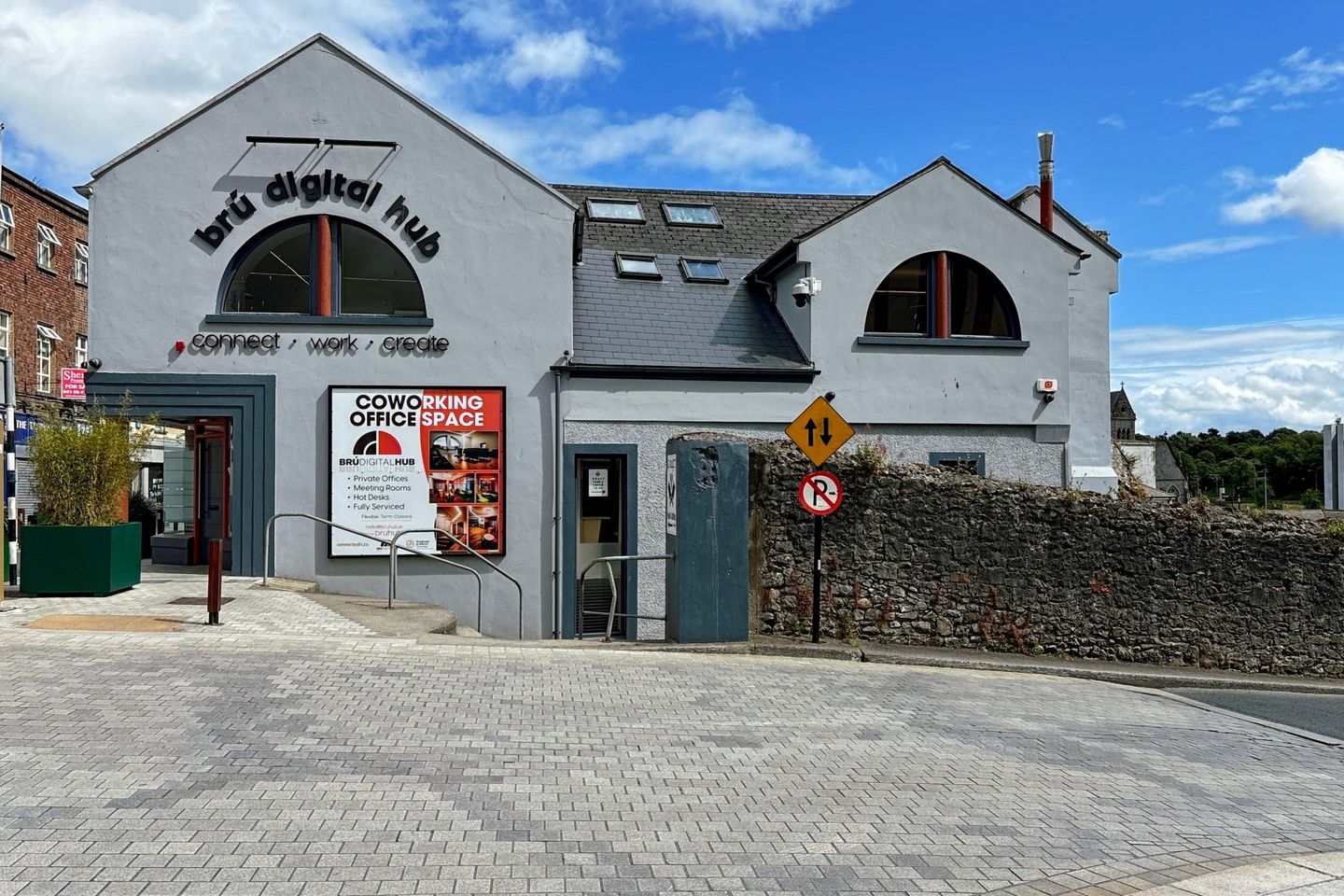 Regus, 56 West Street, Drogheda, Co. Louth