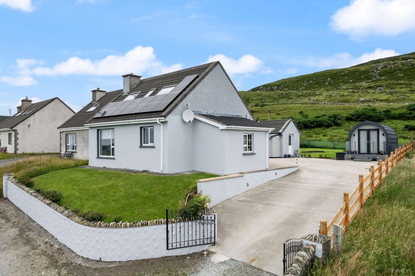 4 Drim, Glencolmcille, Co. Donegal, F94E8R9