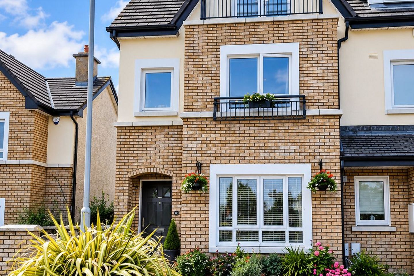 104 Leargán, Western Distributor Road, Knocknacarra, Co. Galway, H91D77W