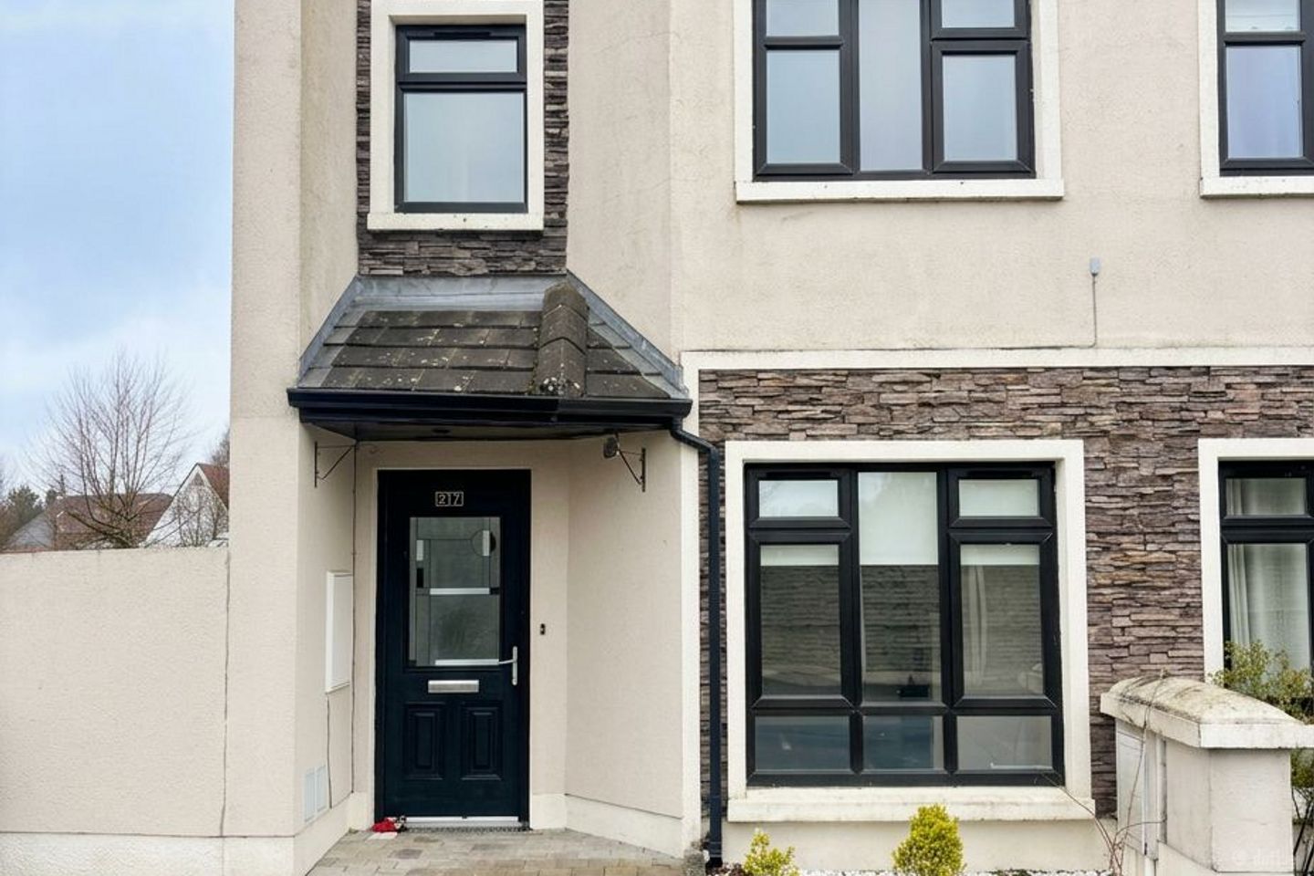 27 Glenatore, Coosan, Athlone, Co. Westmeath