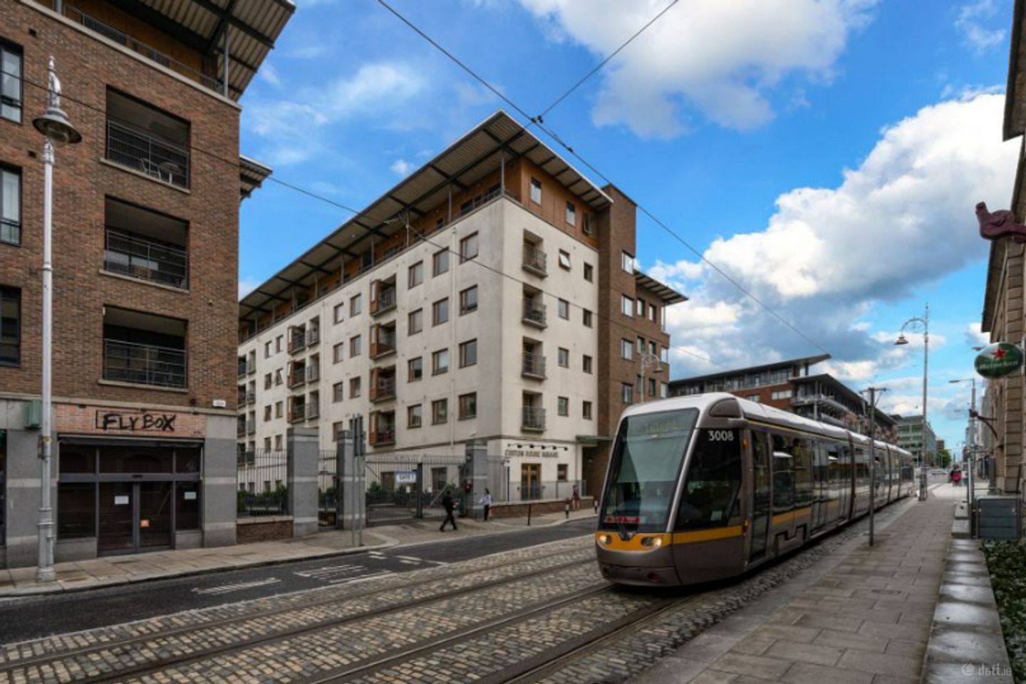 40 Beresford House, Custom House Square, D01 EF96, Dublin 1