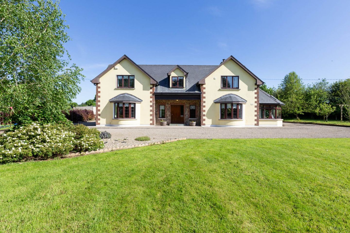 Cloheadon, Caim, Enniscorthy, Co. Wexford, Y21XY52