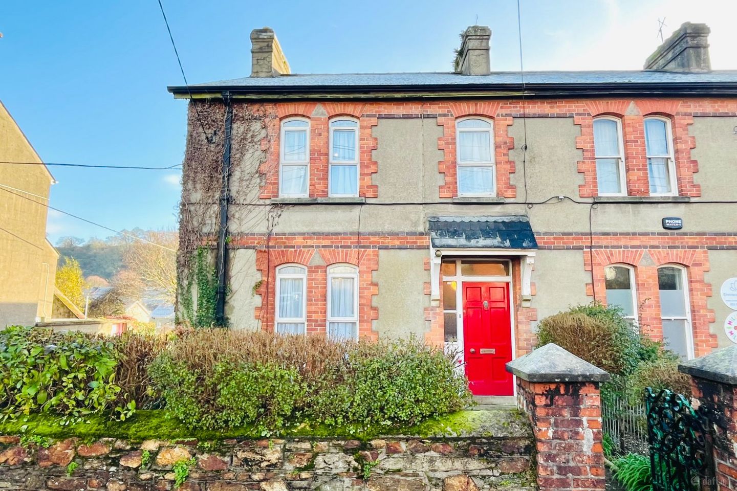 1 Saint John's Terrace, Mill Park Road, Enniscorthy, Co. Wexford, Y21A8N2