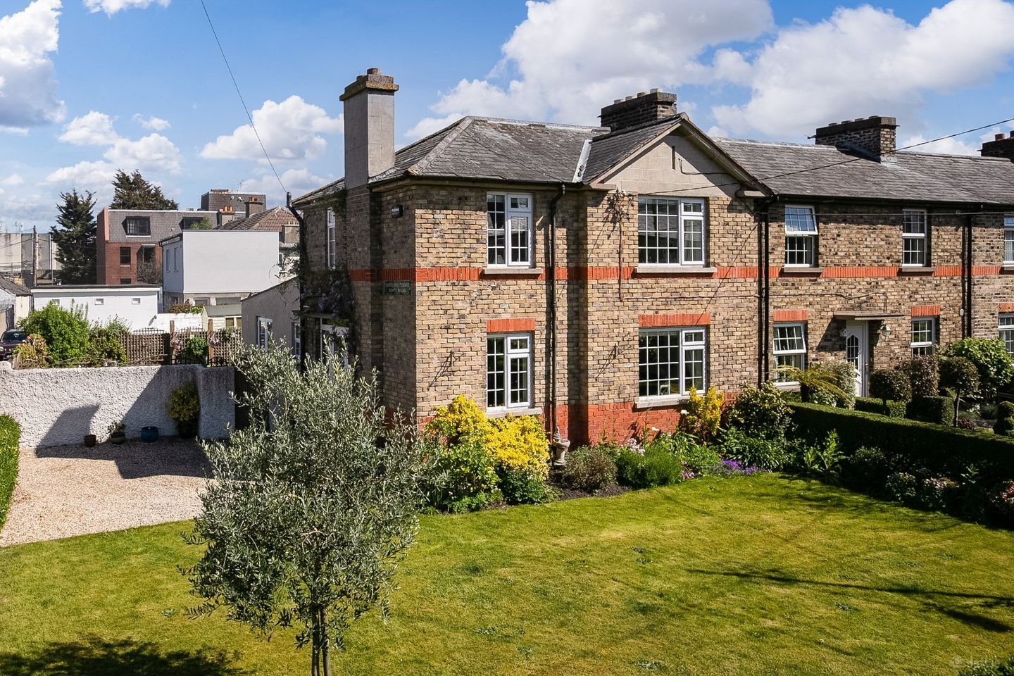 1 Devitt Villas, Glasthule, Co. Dublin, A96R2F9