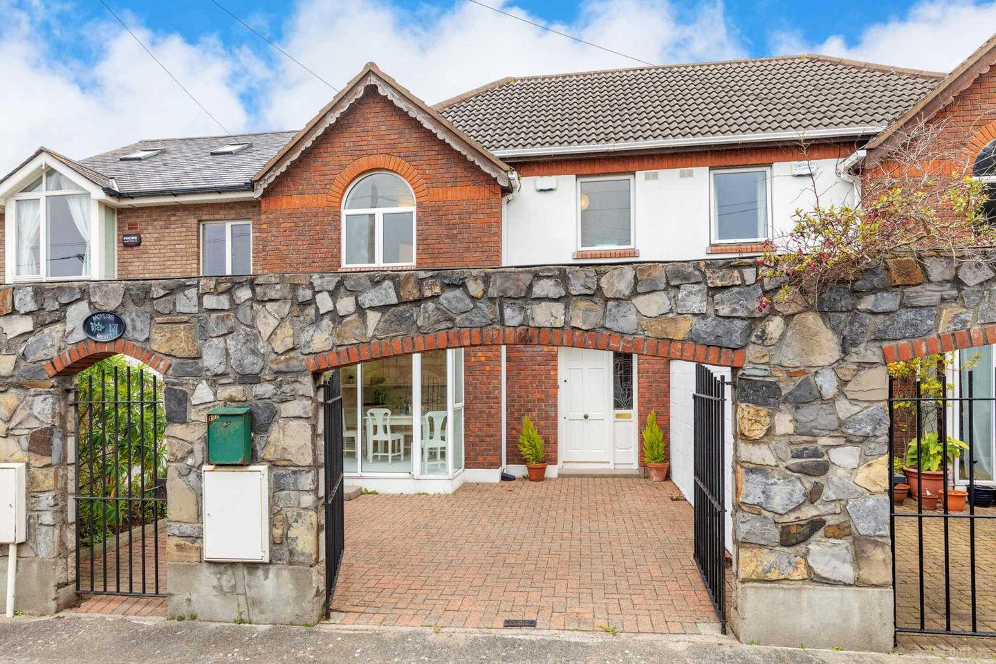 Moyliss Mews, 107 St Mary`s Lane, Ballsbridge, Dublin 4, D04N4X6