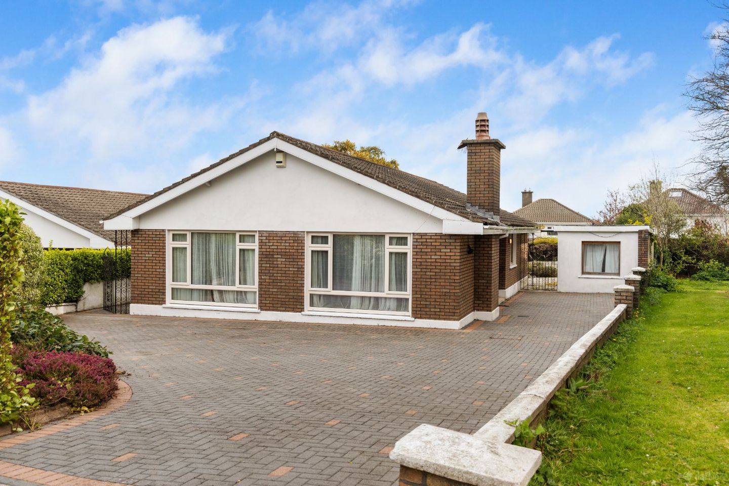 Pinelawn, 24 Joyce Avenue, Foxrock, Dublin 18, D18P2C8