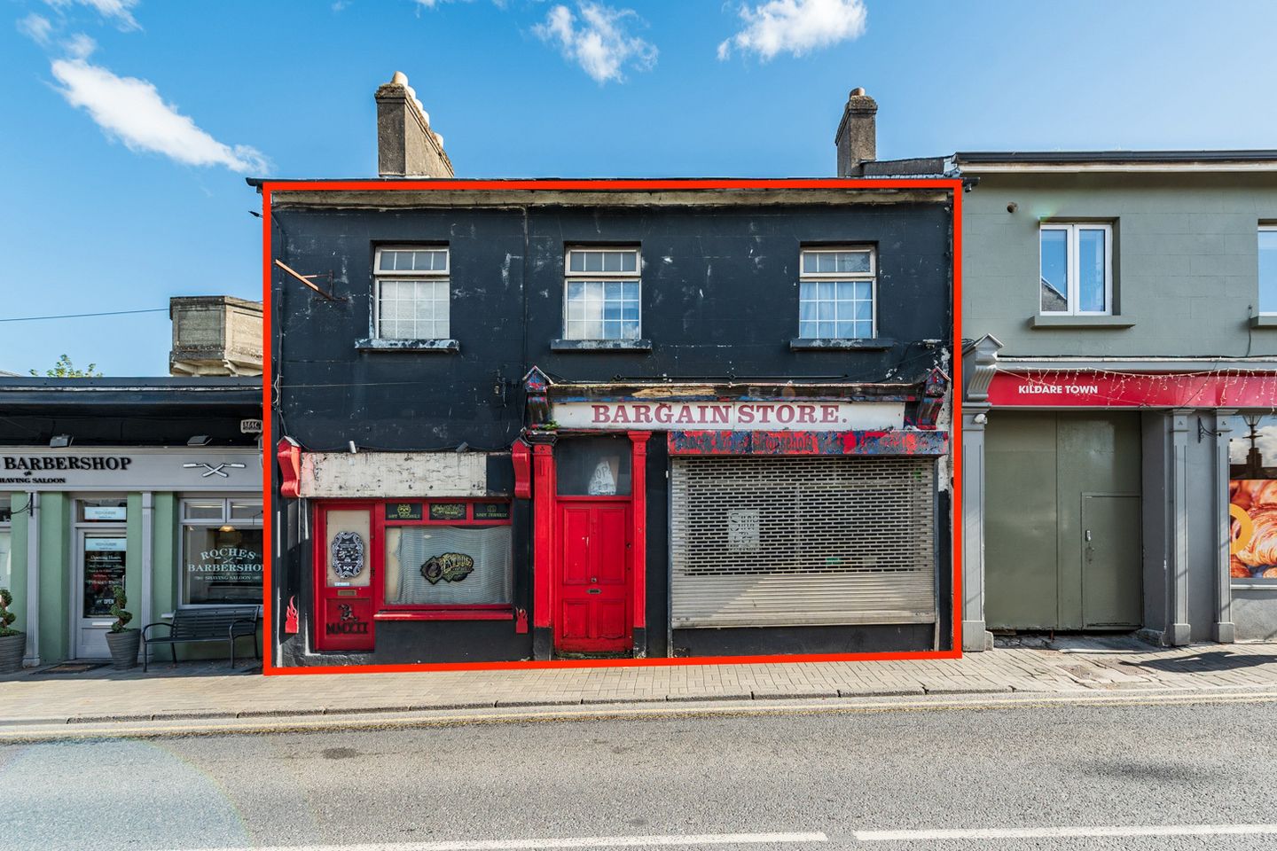 The Bargain Store and Tattoo Parlour,, Kildare Town, Co. Kildare, R51CA29