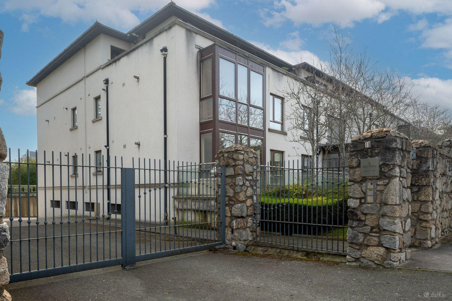 7 Newpark, Newtownpark Avenue, Blackrock, Co. Dublin, A94PW64