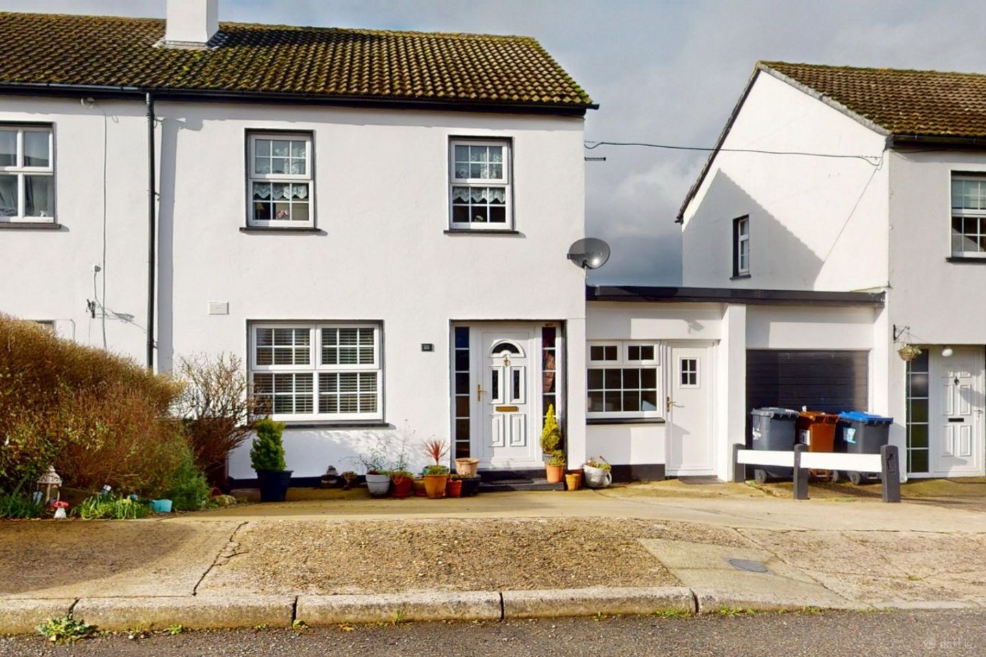 35 Parkfield, New Ross, Co. Wexford, Y34A253