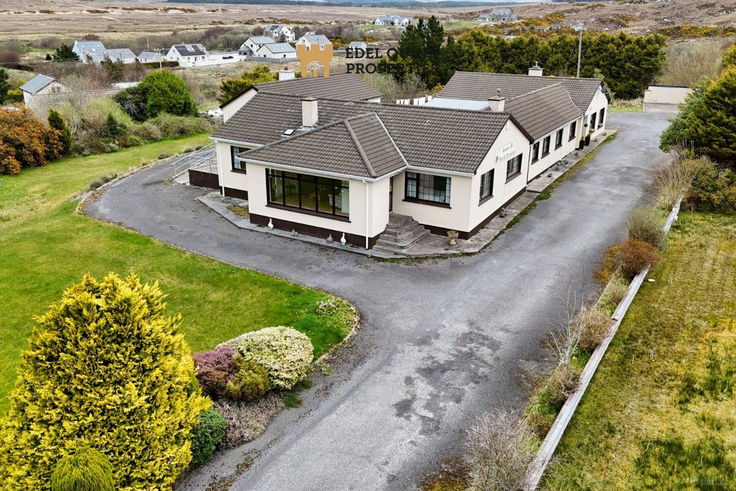 Aunty B'S, Portnoo Road, Ardara, Co. Donegal, F94W1D2