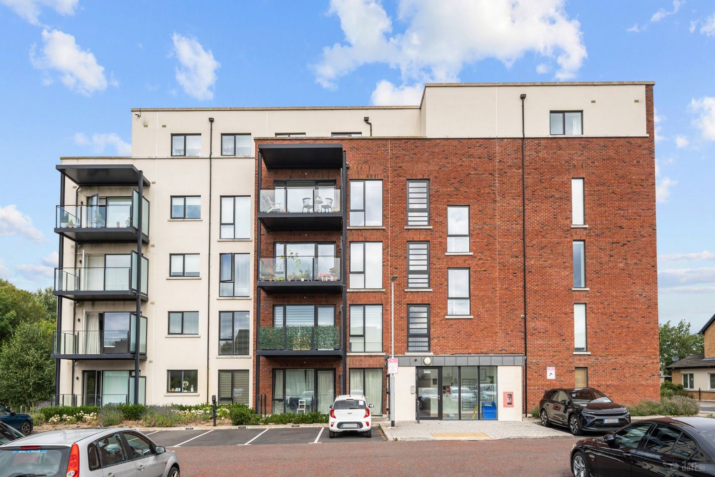 16 Whitebeam Hall, Larkfield View, Clay Farm, Dublin, D18WF7X