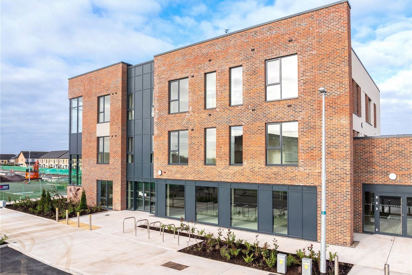 Medical Suite 1, The Willows