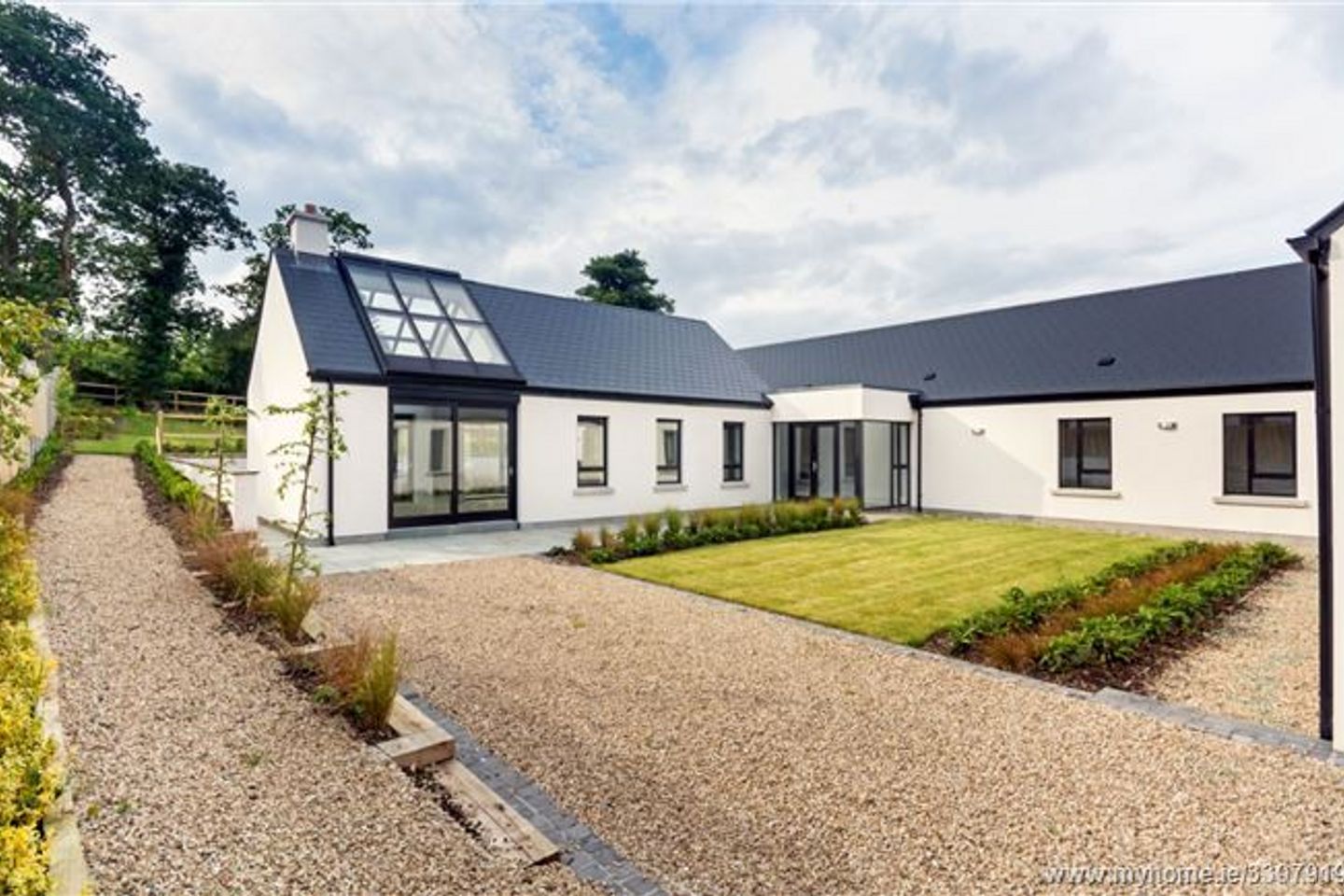 7 Hillfield, Rathmichael, Co. Dublin