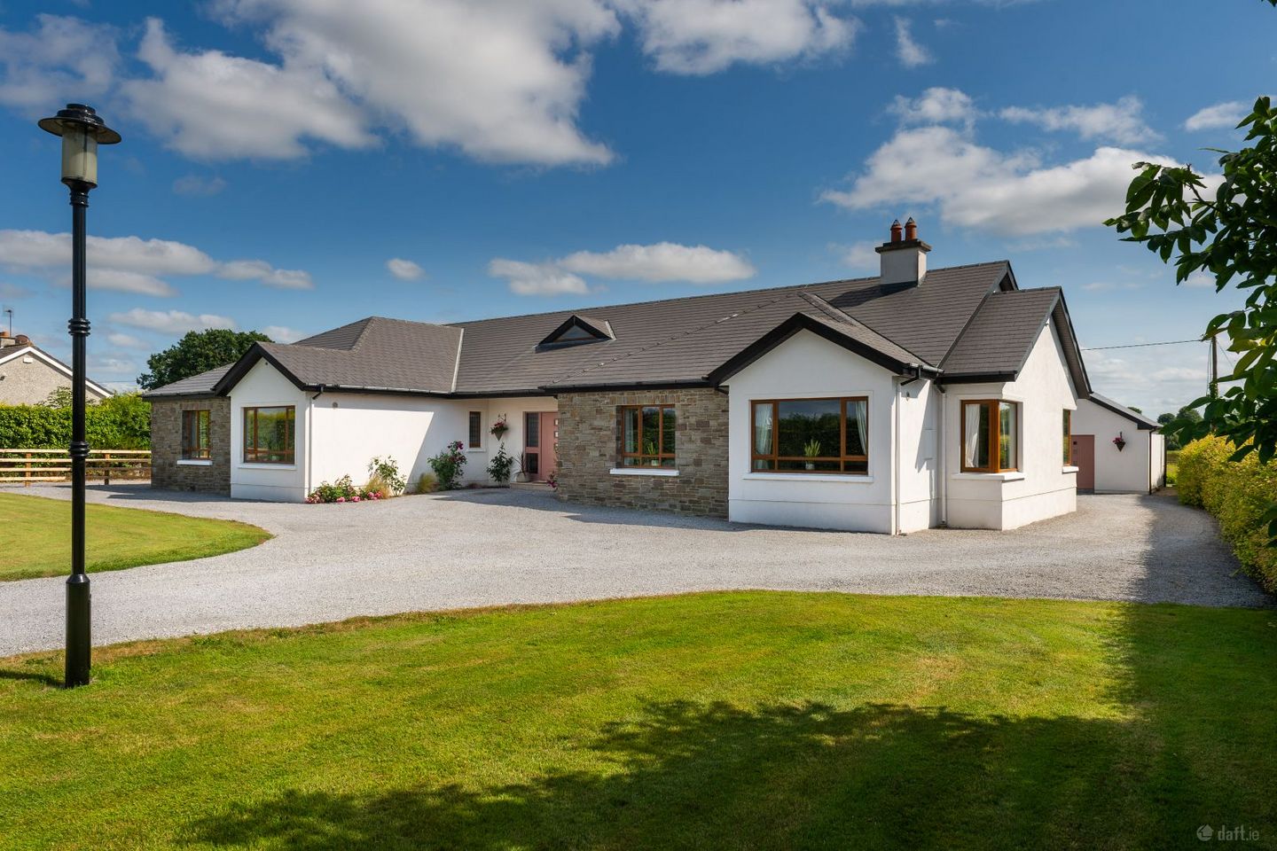 Droughill, Portarlington, Co. Laois, R32V4Y7