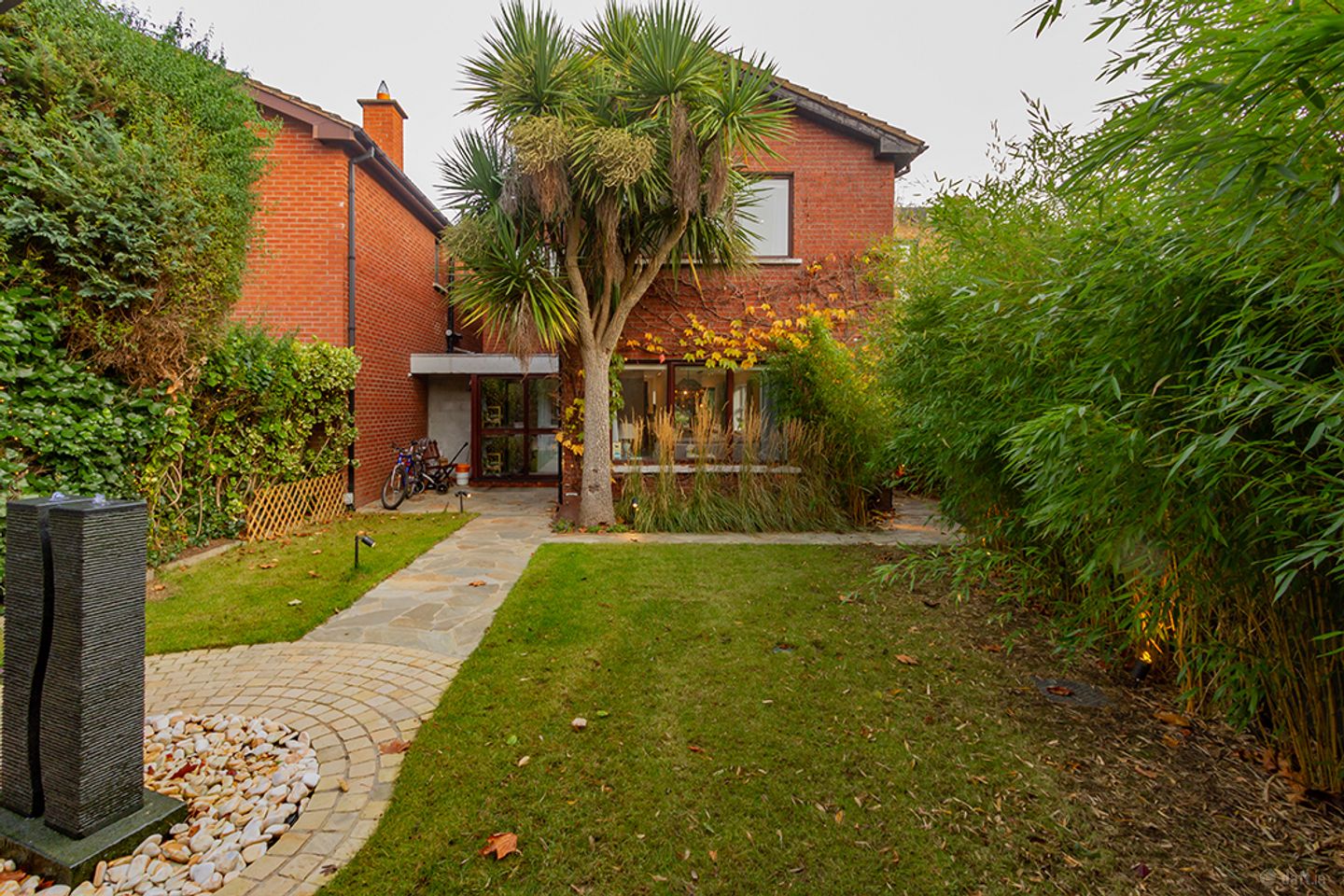 8 Burleigh Mews, Burlington Road, Ballsbridge, Dublin 4, D04X8Y0