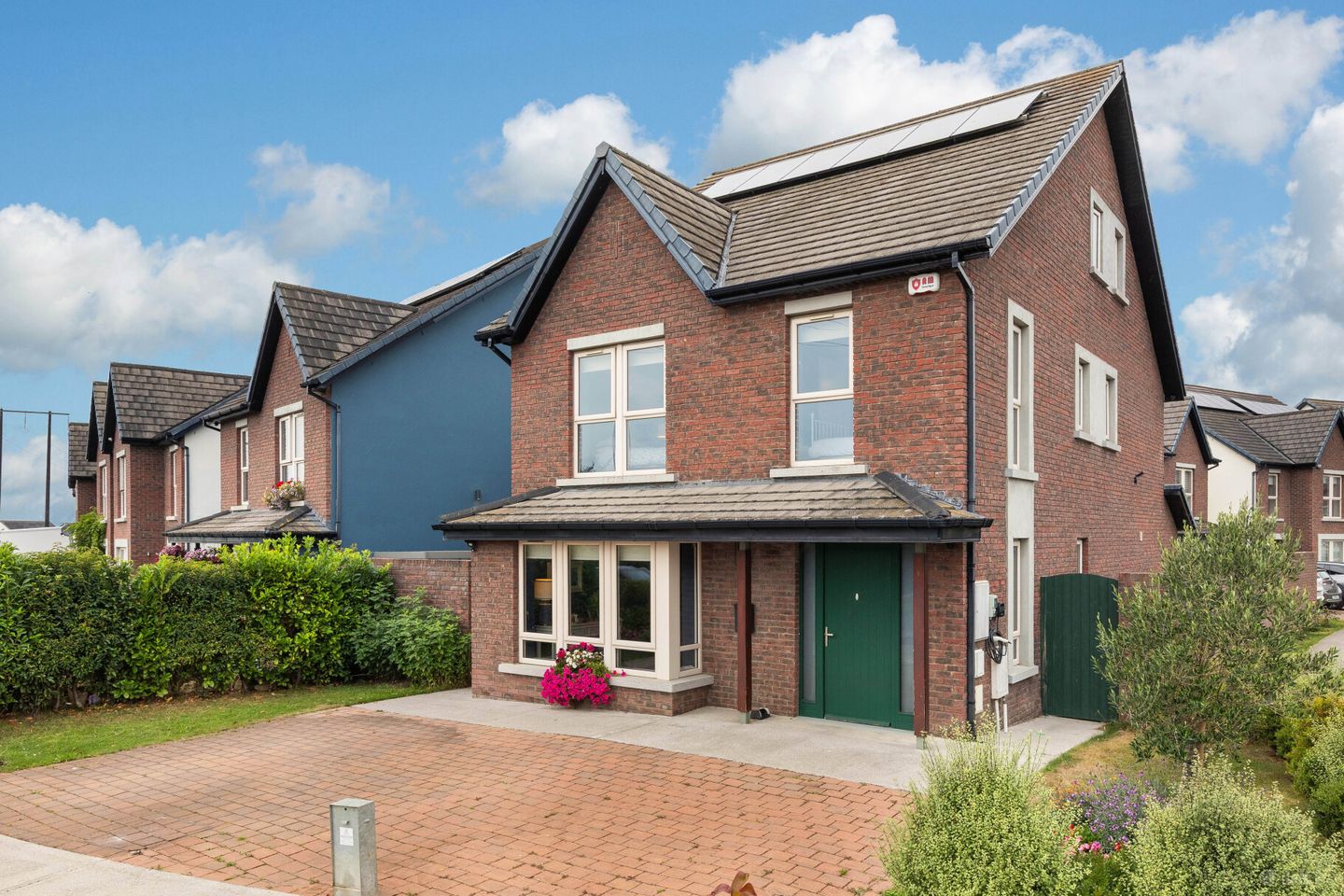 42 Hollywoodrath Avenue, Hollystown, Dublin 15, D15X66C