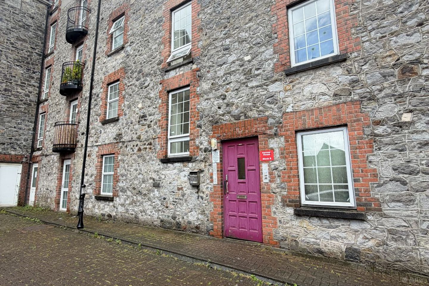 Apartment 11, Block B, Kermon House, The Mall, North Quay, Drogheda, Co. Louth