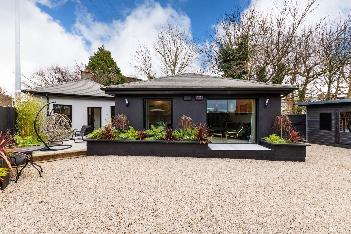 Hollybrook Park Lodge, 117 Howth Road, Clontarf, Dublin 3, Co. Dublin, D03TP26