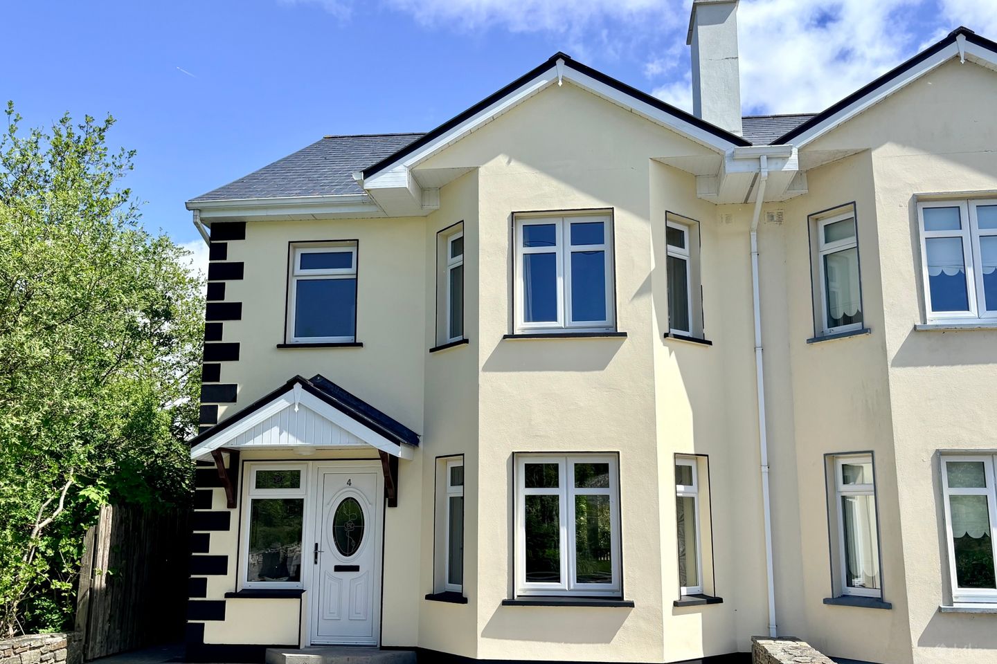 4 Upper Canon's Lane, Clifden, Co.Galway, H71RH97