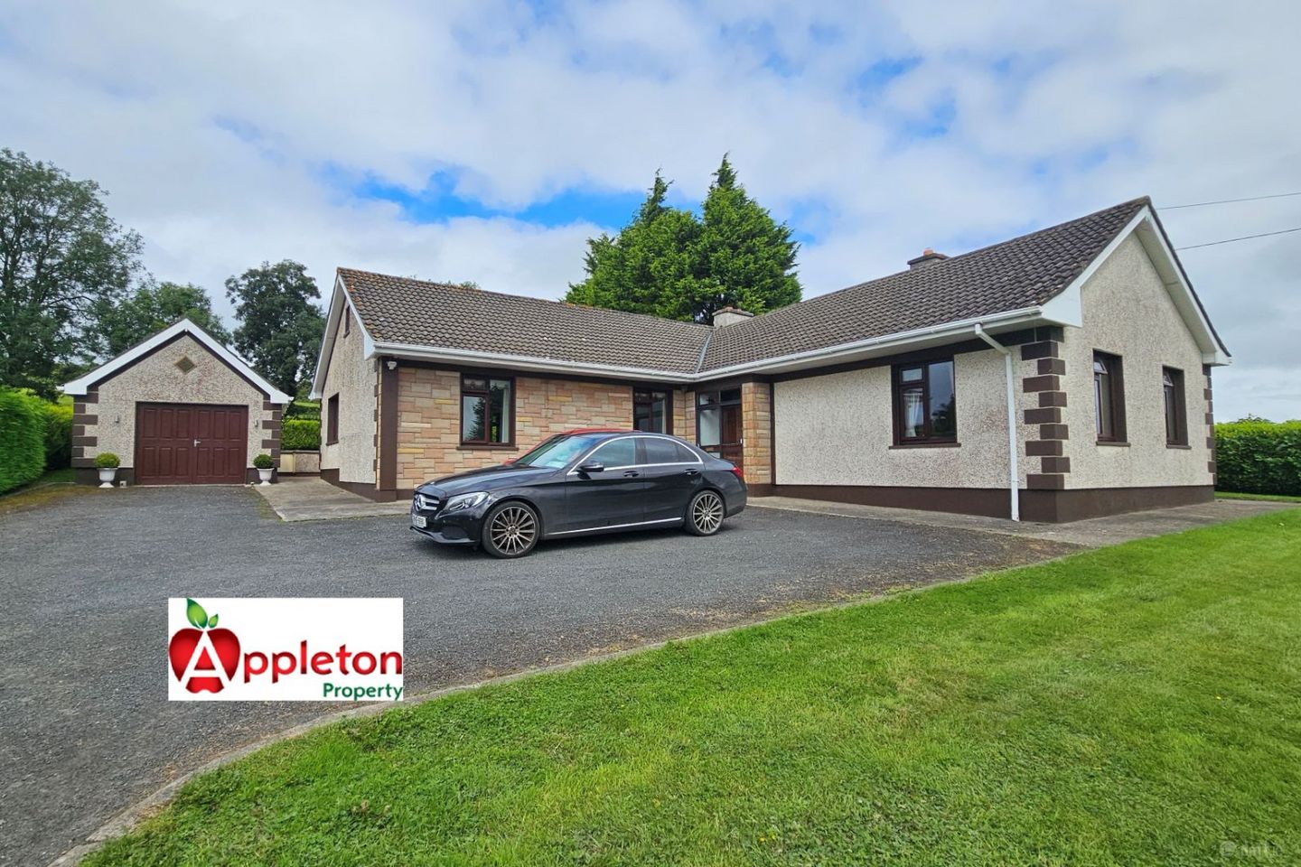 Whitehall House, Whitehall, Kilcullen, Old Kilcullen, Co. Kildare, R56H990