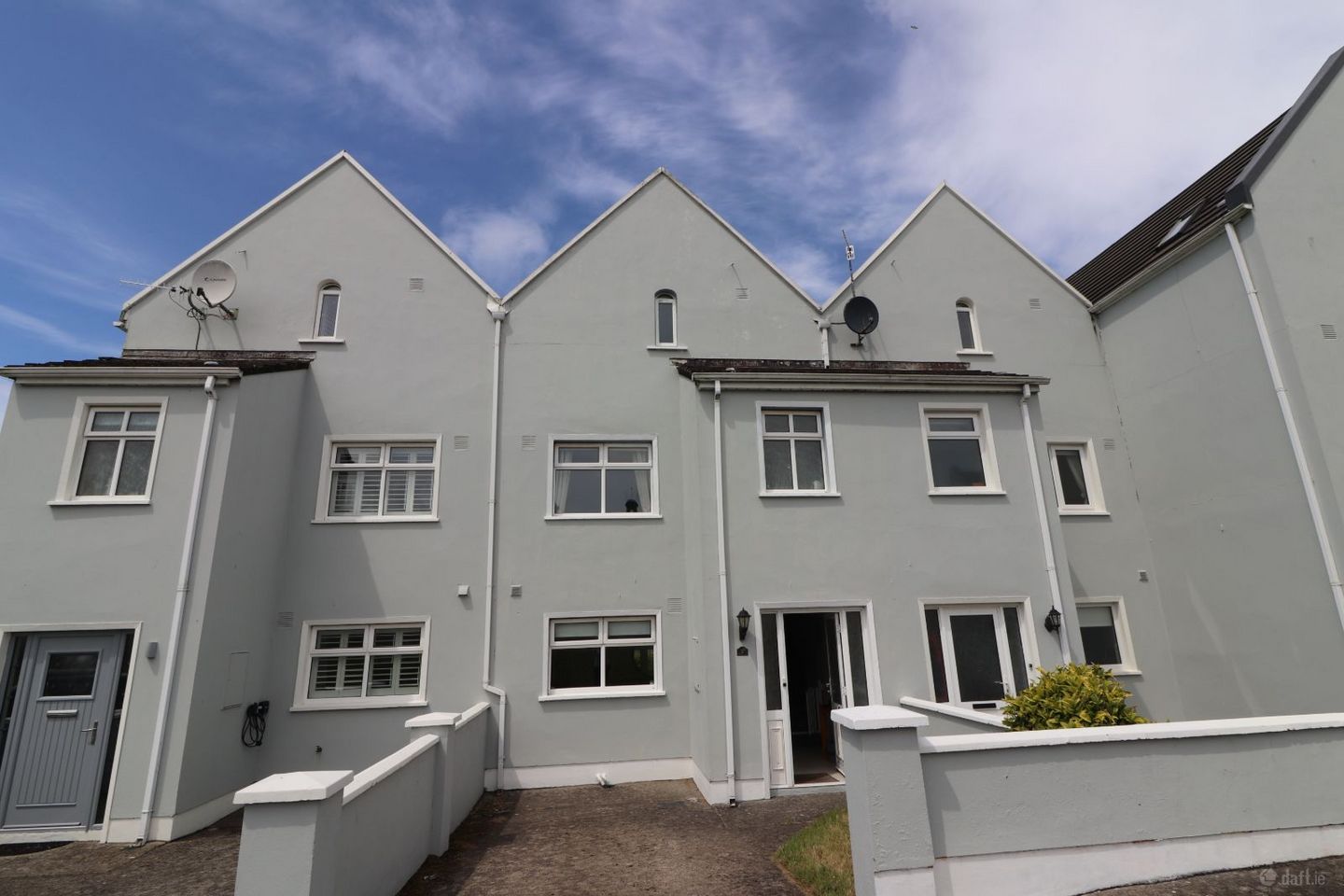 2 Strand Holiday Homes, Kilkee, Kilkee, Co. Clare, V15EK58