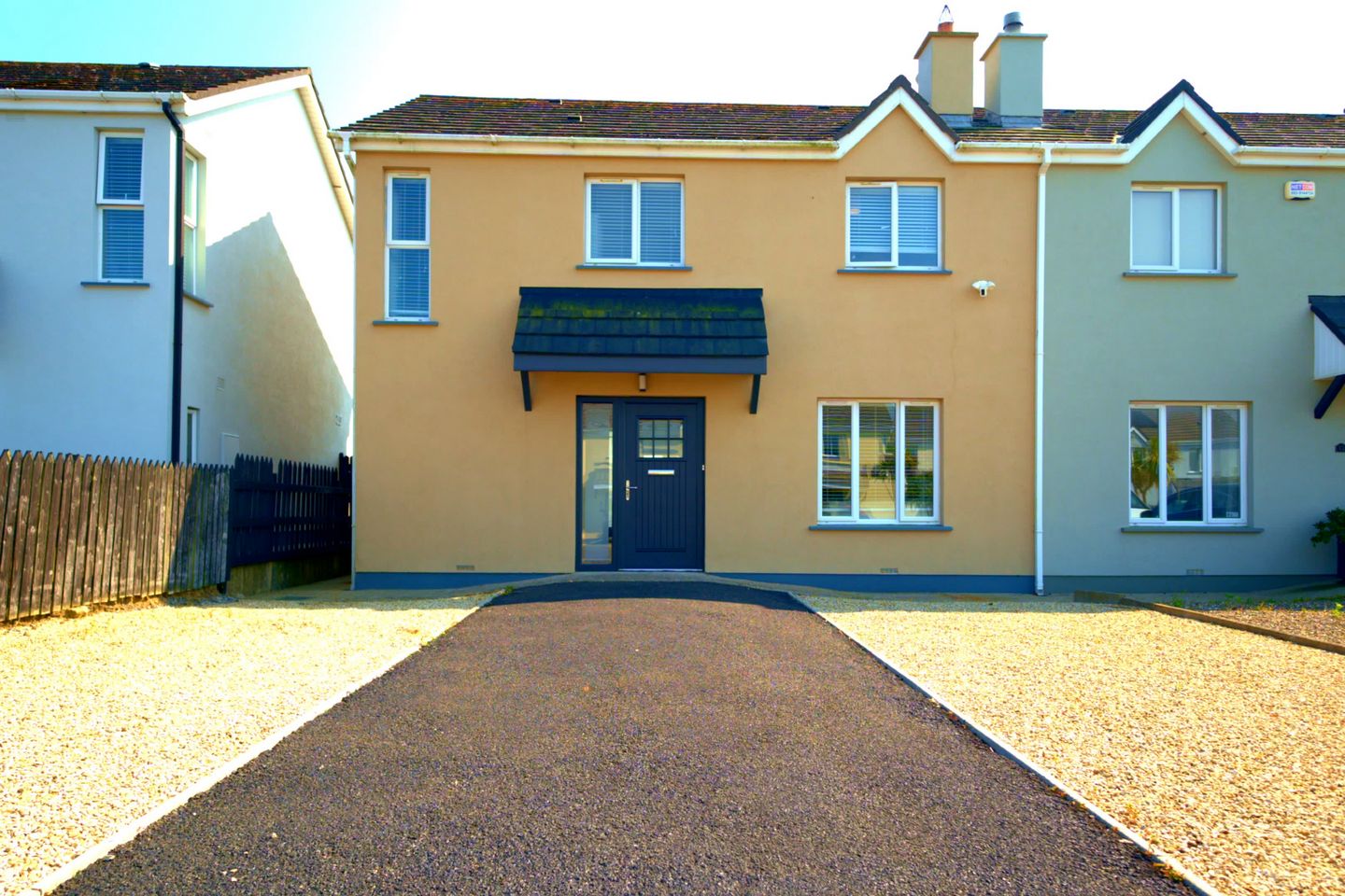 11 Rosetown Village, Rosslare Strand, Rosslare, Co Wexford, Y35N520