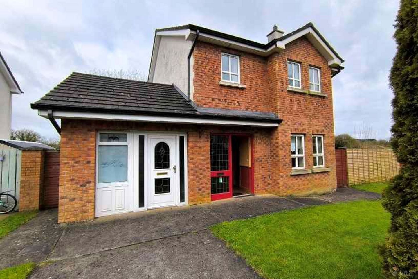 37, Clements Town, Cootehill, Co. Cavan, H16R242