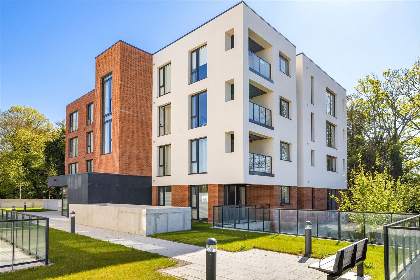 1 Woodview, Kylemore Wood, Killiney, Co. Dublin