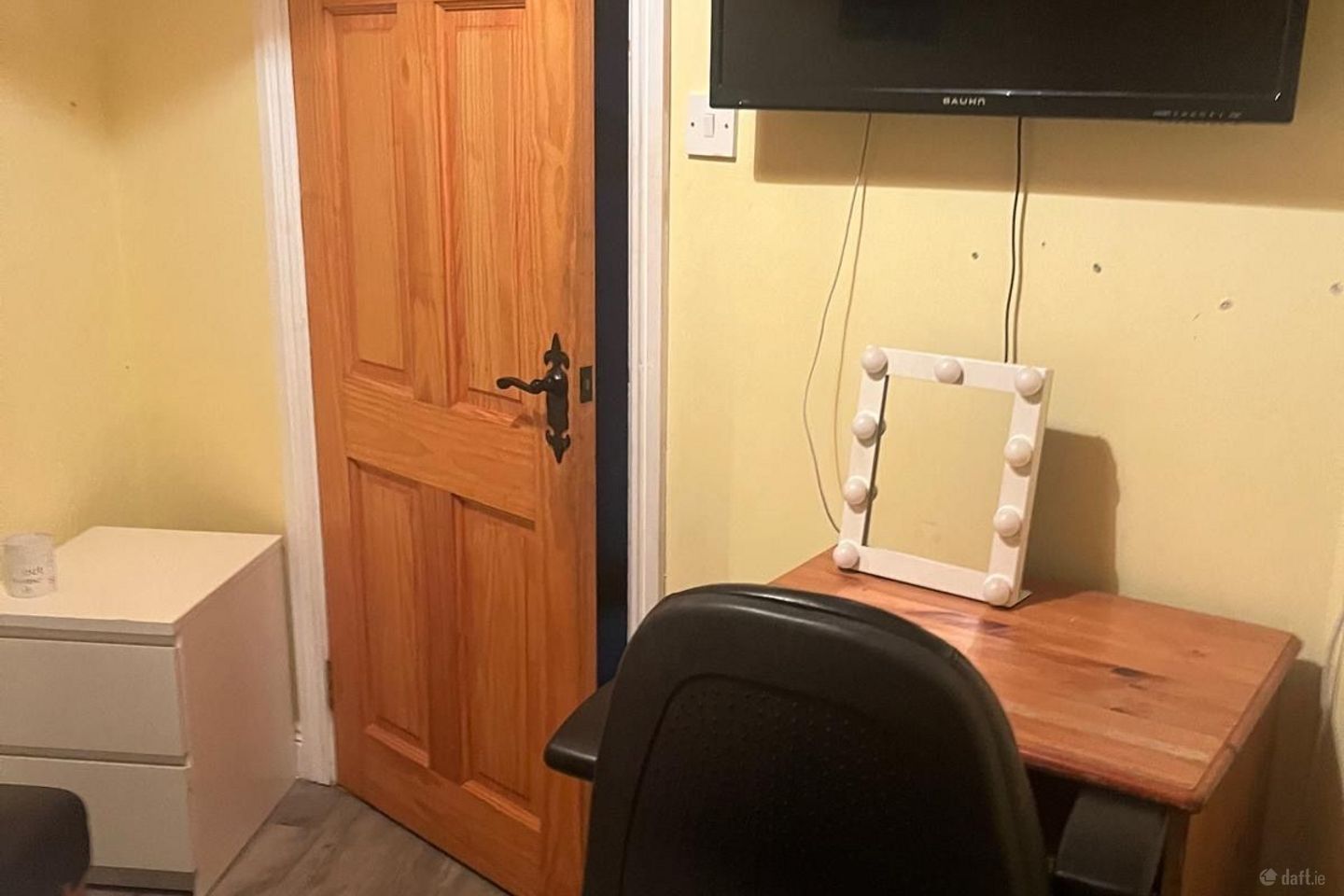 8 Carmelite Cottages, Marsh Road, Drogheda, Co. Louth