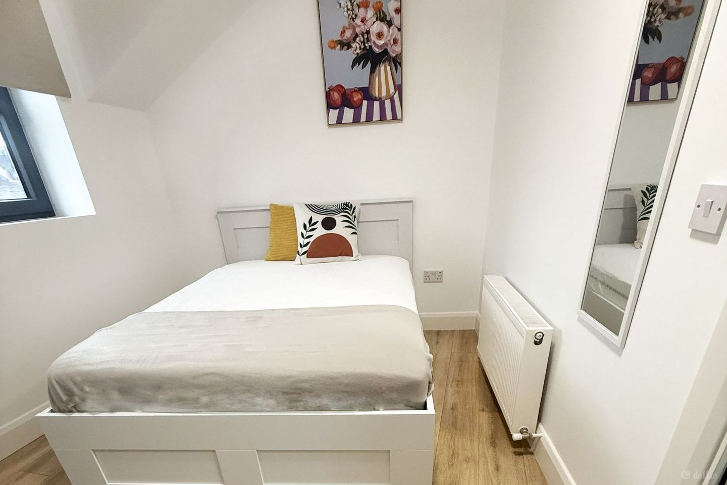 Gerard St, Limerick city (all bills included), South Circular Road, Co. Limerick