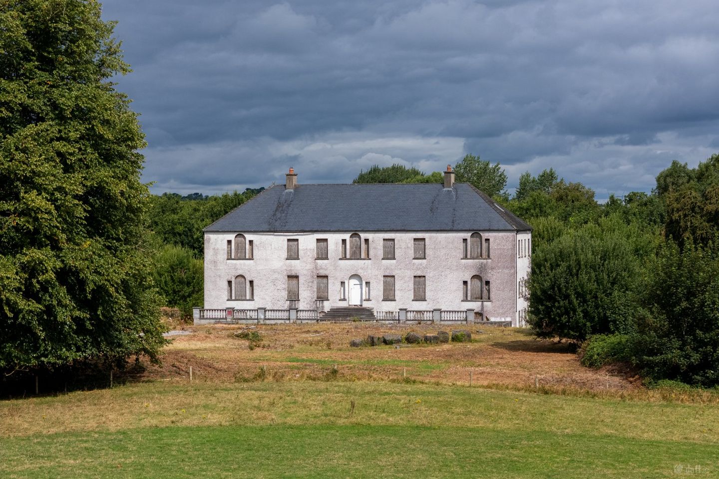 Syngefield House, Clonoghill Upper, Birr, Co. Offaly