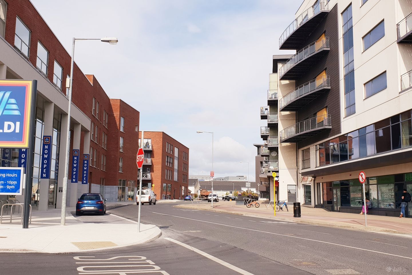 Royal Canal Park, Dublin 15., Royal Canal Park, Dublin 15