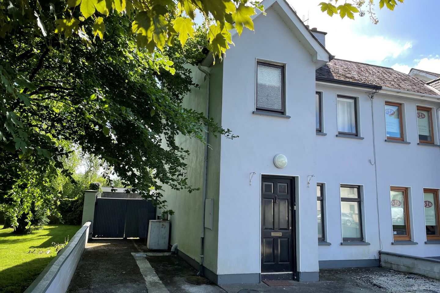Semi-Detached Residence with Grant of Planning for Extension No. 4 Millbank, Kilbride Road, Blessington, Co. Wicklow, W91AW97