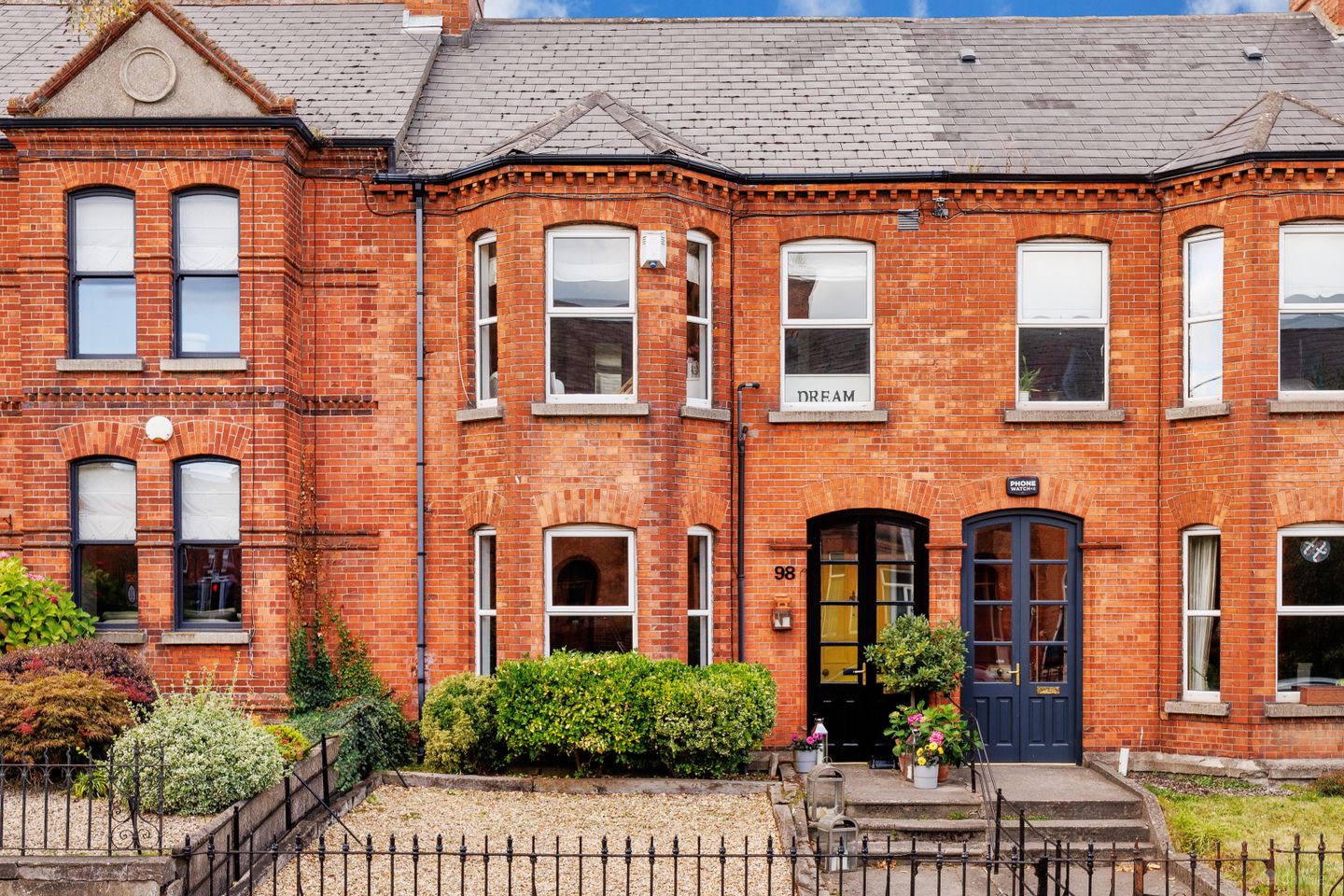 98 Botanic Road, Glasnevin, Dublin 9, D09X8K0