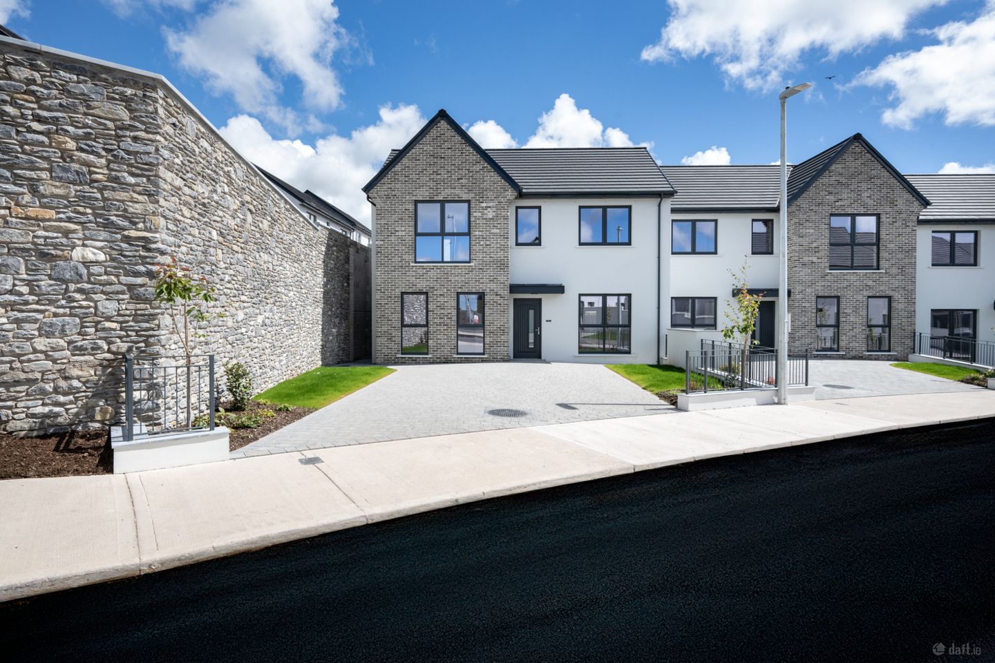 Four Bed Semi Detached, Lakeview, Castleredmond, Midleton, Co. Cork