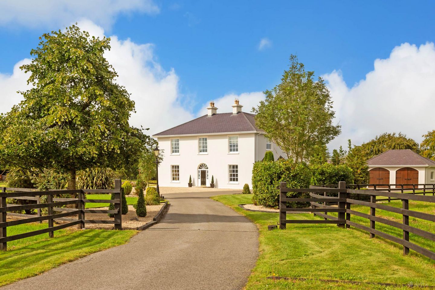 Moorefield House, Berrillstown, Tara, Co. Meath, C15C8N3