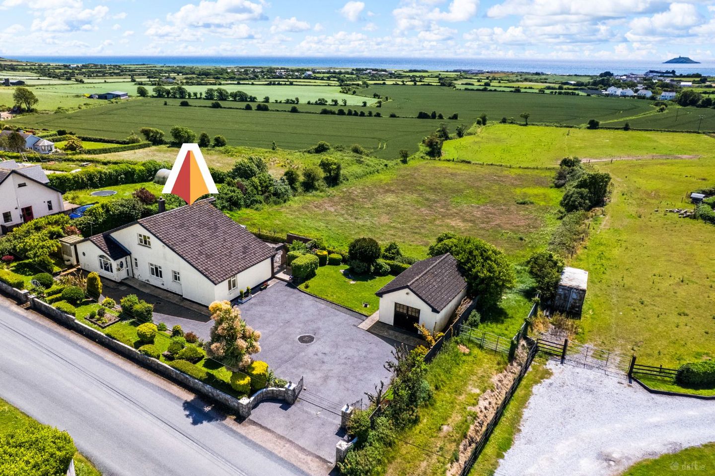 Moanroe, Garryvoe, Co. Cork, P25E935