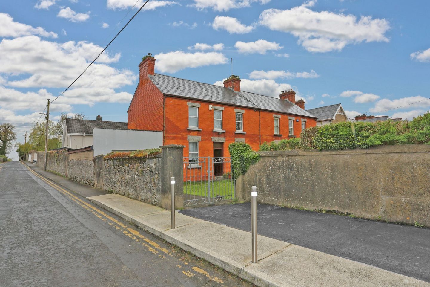 Saint Senans, South Circular Road, Co. Limerick, V94VAA9