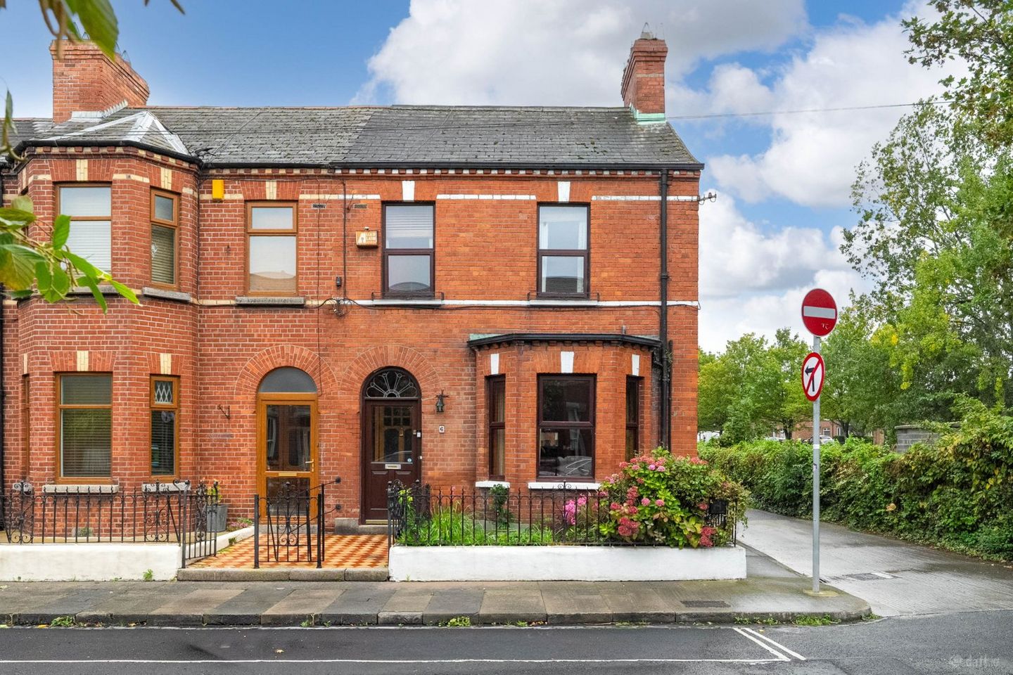 6 Saint Annes Road South, South Circular Road, Dublin 8, D08F6A2