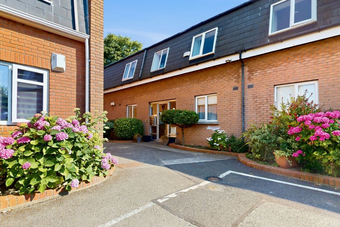 Apartment 7, Collins Court, Whitehall, Dublin 9, D09TY72